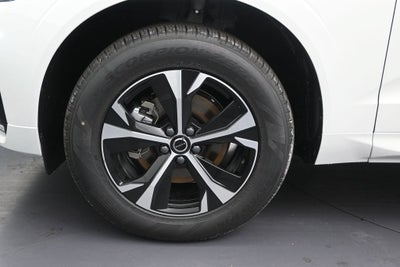 2026 Volvo XC60 B5 Core