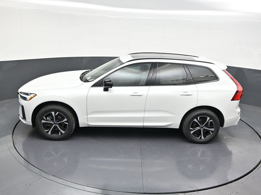 2026 Volvo XC60 B5 Core