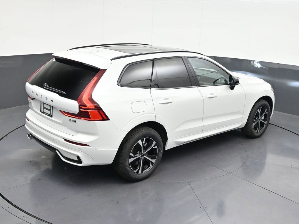 2026 Volvo XC60 B5 Core
