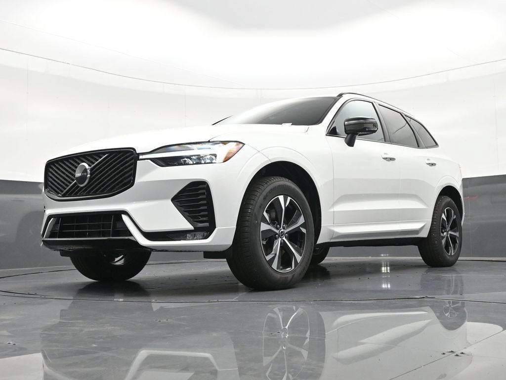 2026 Volvo XC60 B5 Core