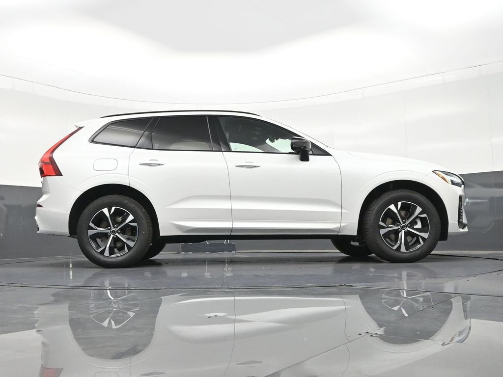 2026 Volvo XC60 B5 Core