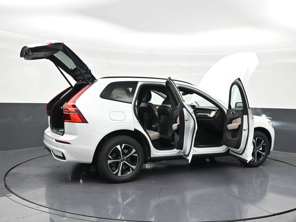 2026 Volvo XC60 B5 Core