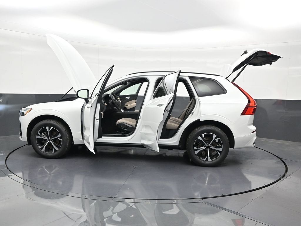 2026 Volvo XC60 B5 Core