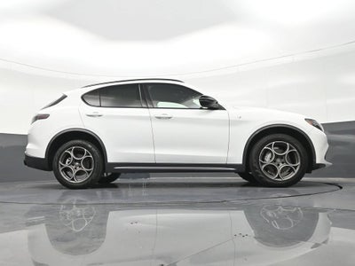 2024 Alfa Romeo Stelvio Ti