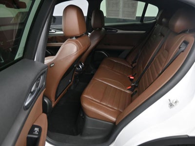 2019 Alfa Romeo Stelvio Ti Sport