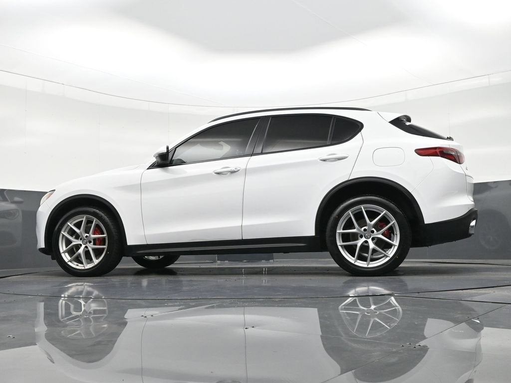 2019 Alfa Romeo Stelvio Ti Sport