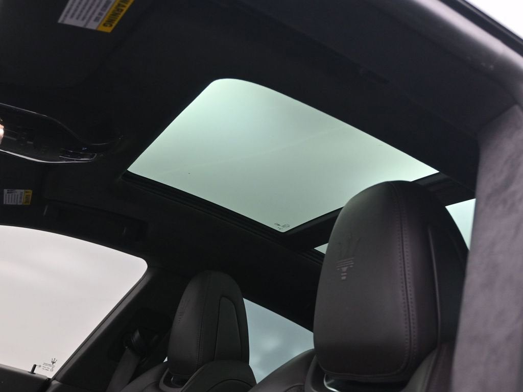 2022 Maserati Levante Modena