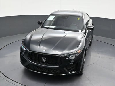 2022 Maserati Levante Modena