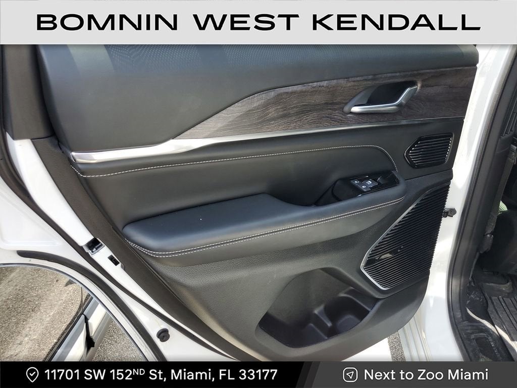 2023 Jeep Grand Cherokee Overland