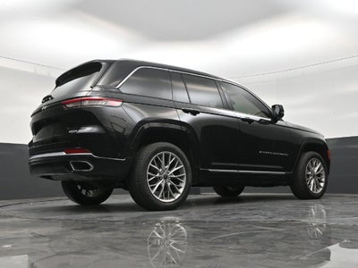2023 Jeep Grand Cherokee Summit