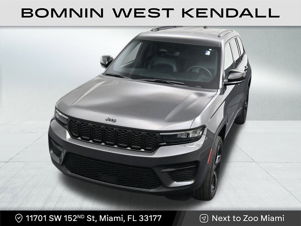 2023 Jeep Grand Cherokee Altitude