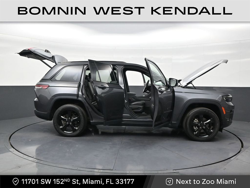 2023 Jeep Grand Cherokee Altitude