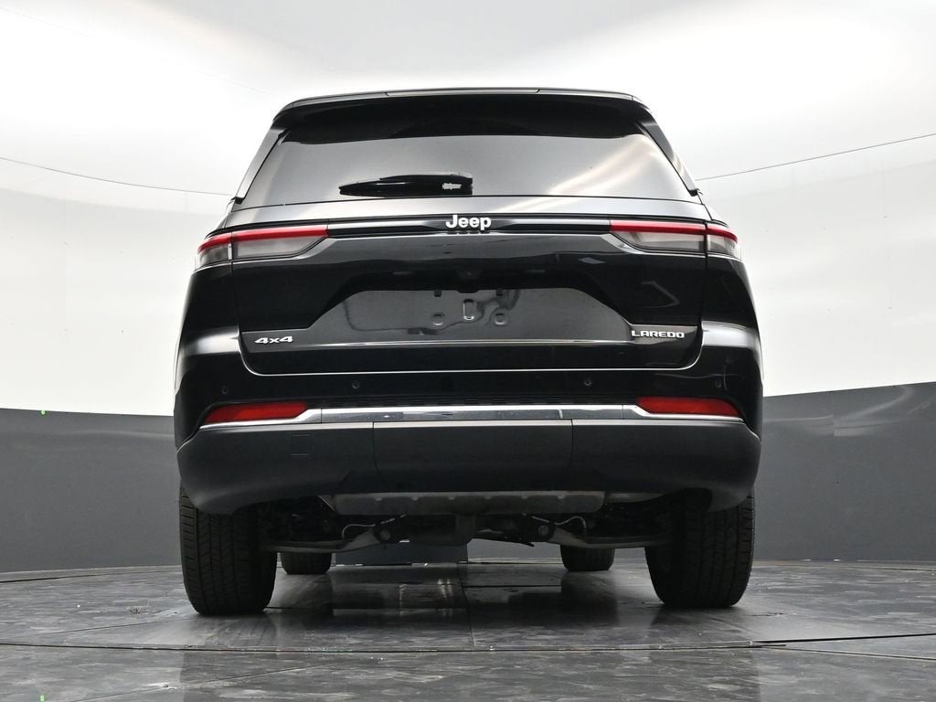 2024 Jeep Grand Cherokee Laredo X 4x4