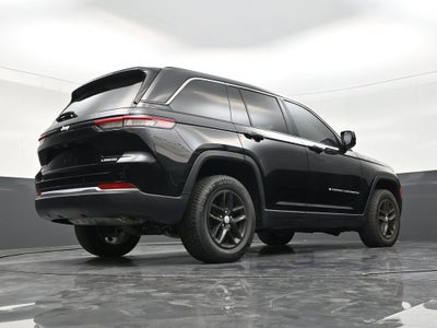 2024 Jeep Grand Cherokee Laredo X 4x4
