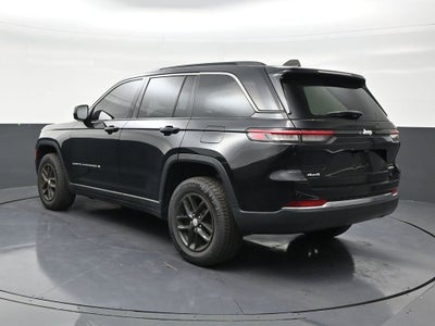 2024 Jeep Grand Cherokee Laredo X 4x4