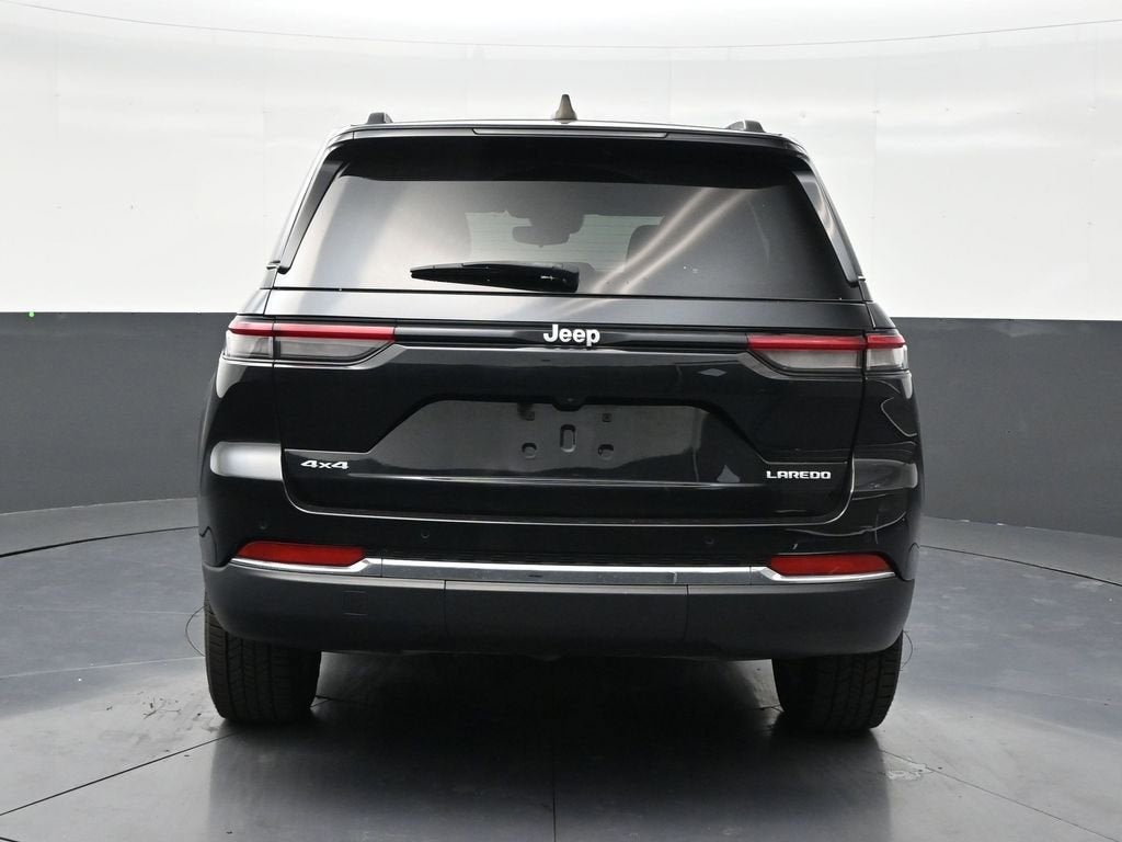 2024 Jeep Grand Cherokee Laredo X 4x4