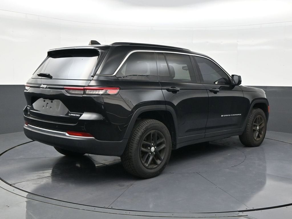 2024 Jeep Grand Cherokee Laredo X 4x4