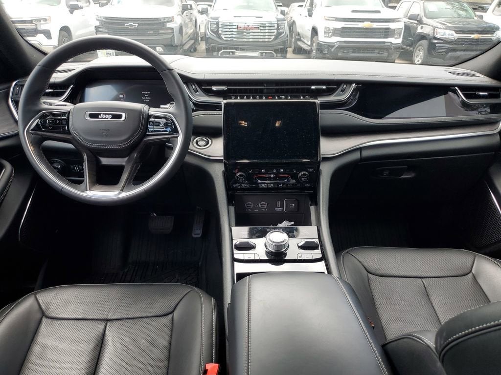 2023 Jeep Grand Cherokee Overland