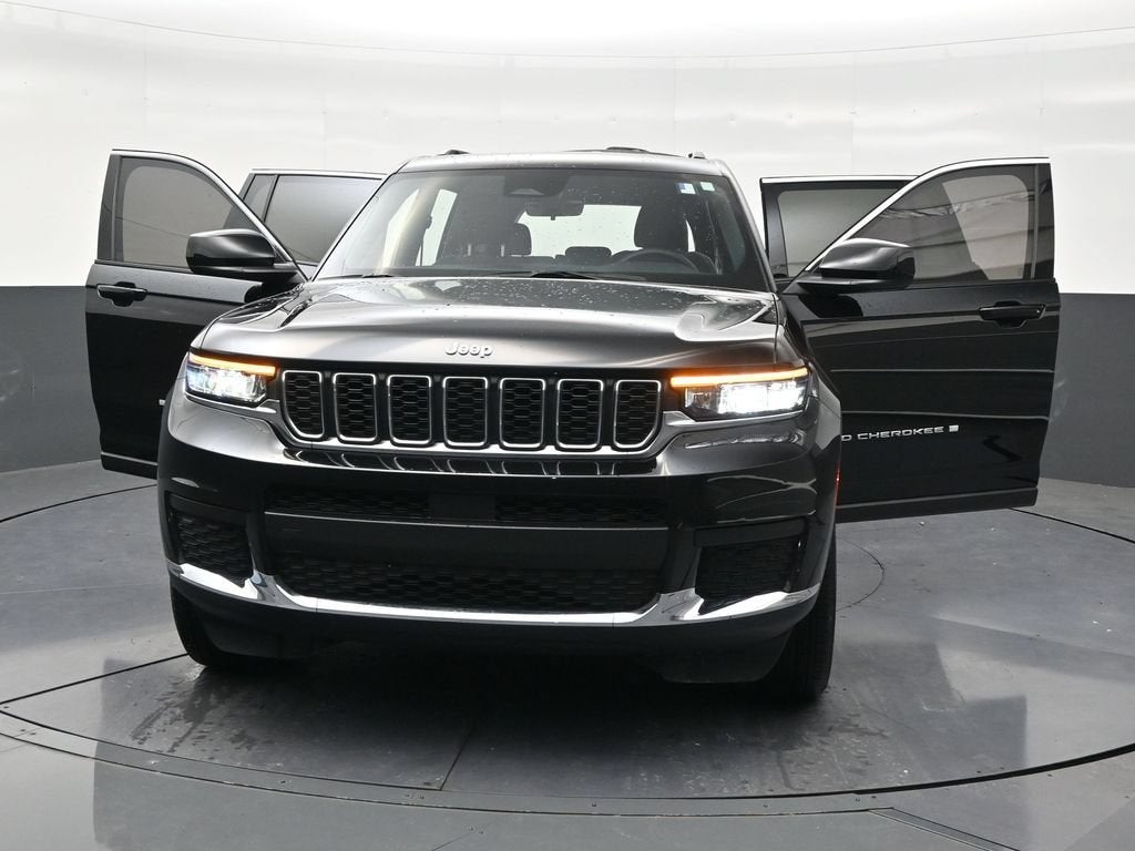 2025 Jeep Grand Cherokee L Laredo 4x4