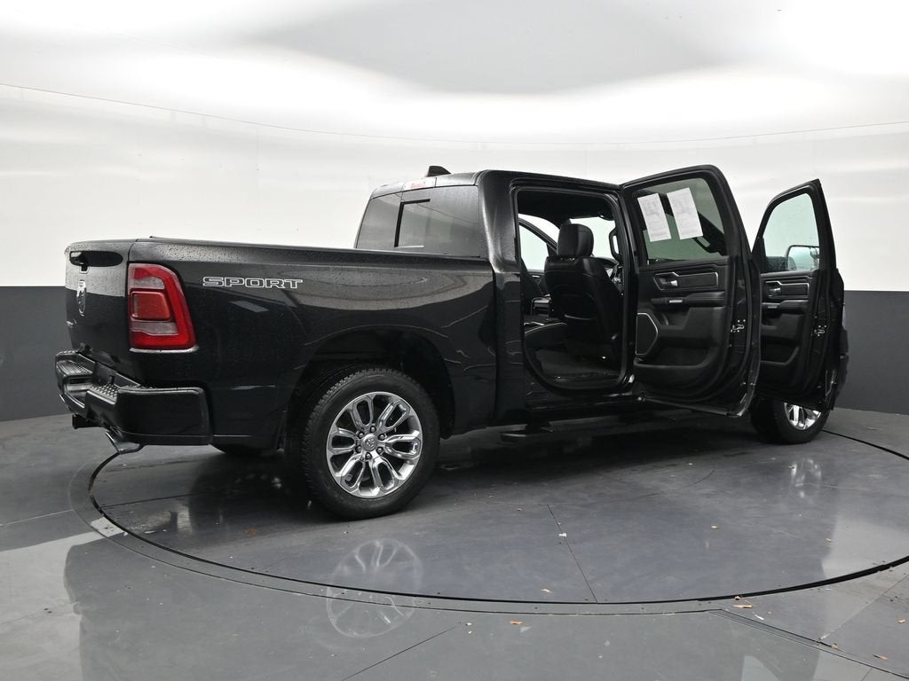 2023 RAM 1500 Laramie Crew Cab 4x2 5'7" Box