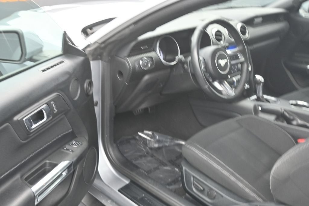 2022 Ford Mustang EcoBoost Fastback