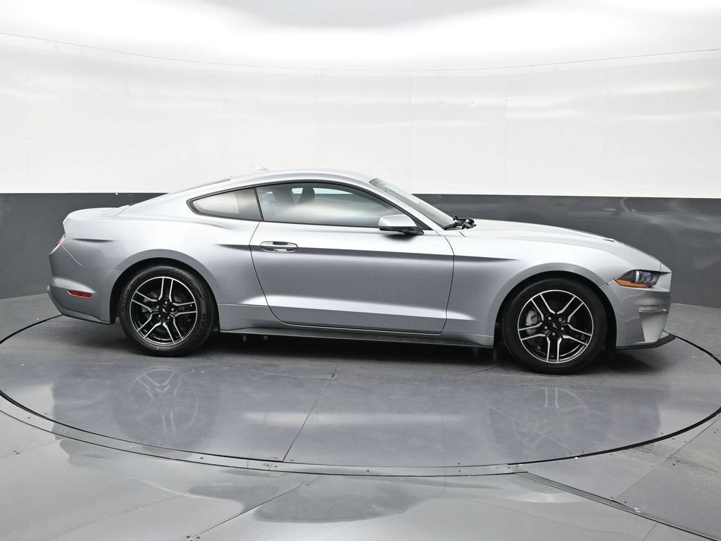 2022 Ford Mustang EcoBoost Fastback