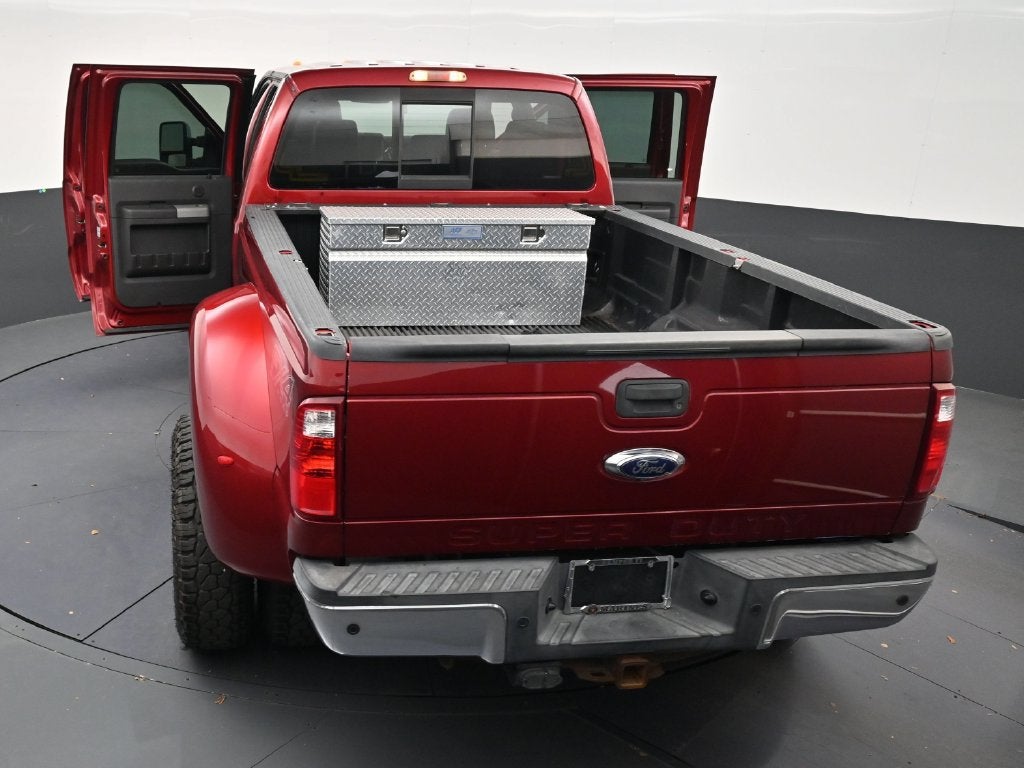 2015 Ford Super Duty F-350 DRW Lariat