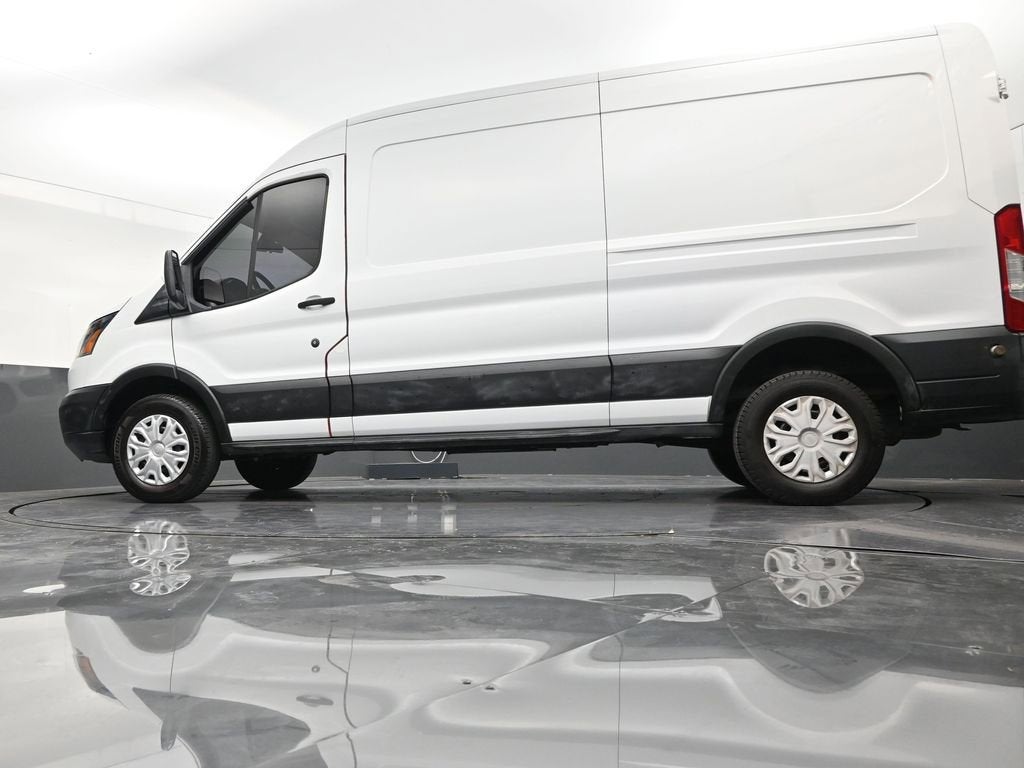 2019 Ford Transit Van T-250 MD RF GVWR