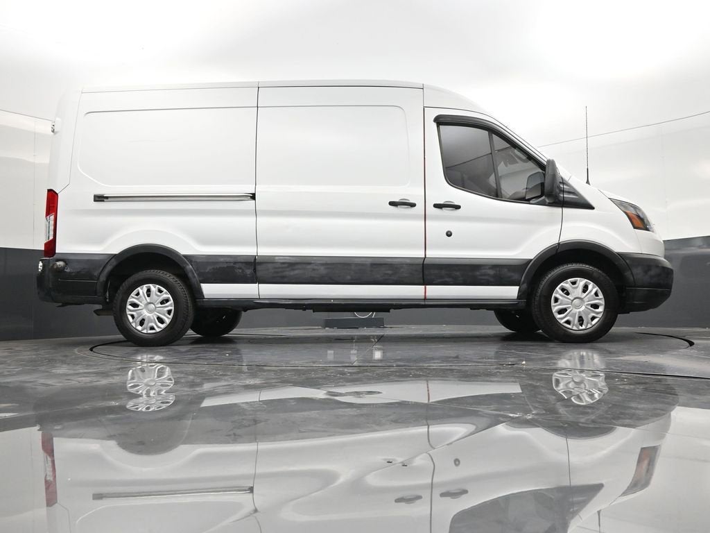 2019 Ford Transit Van T-250 MD RF GVWR