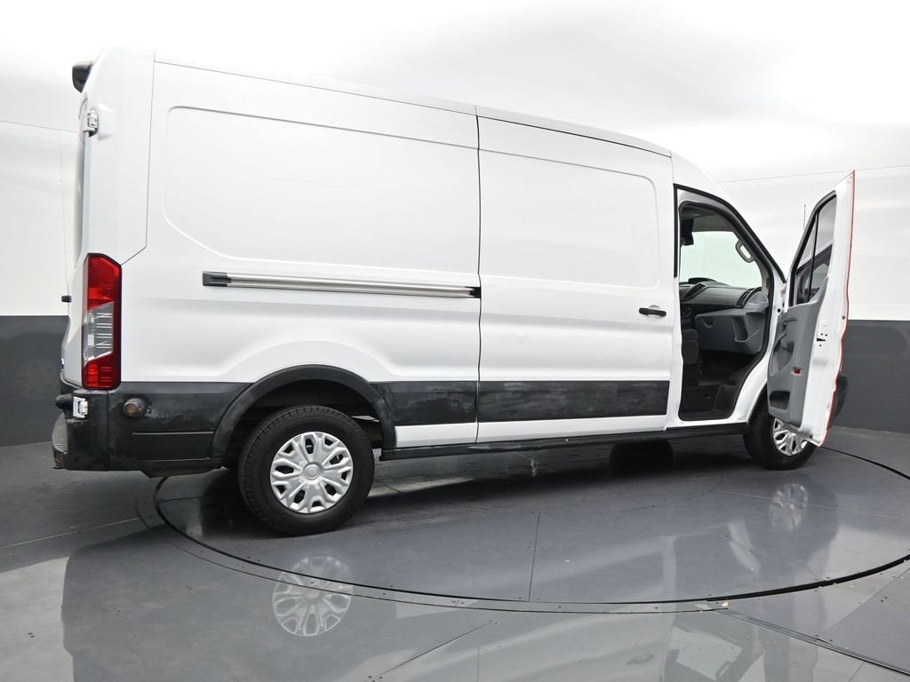 2019 Ford Transit Van T-250 MD RF GVWR