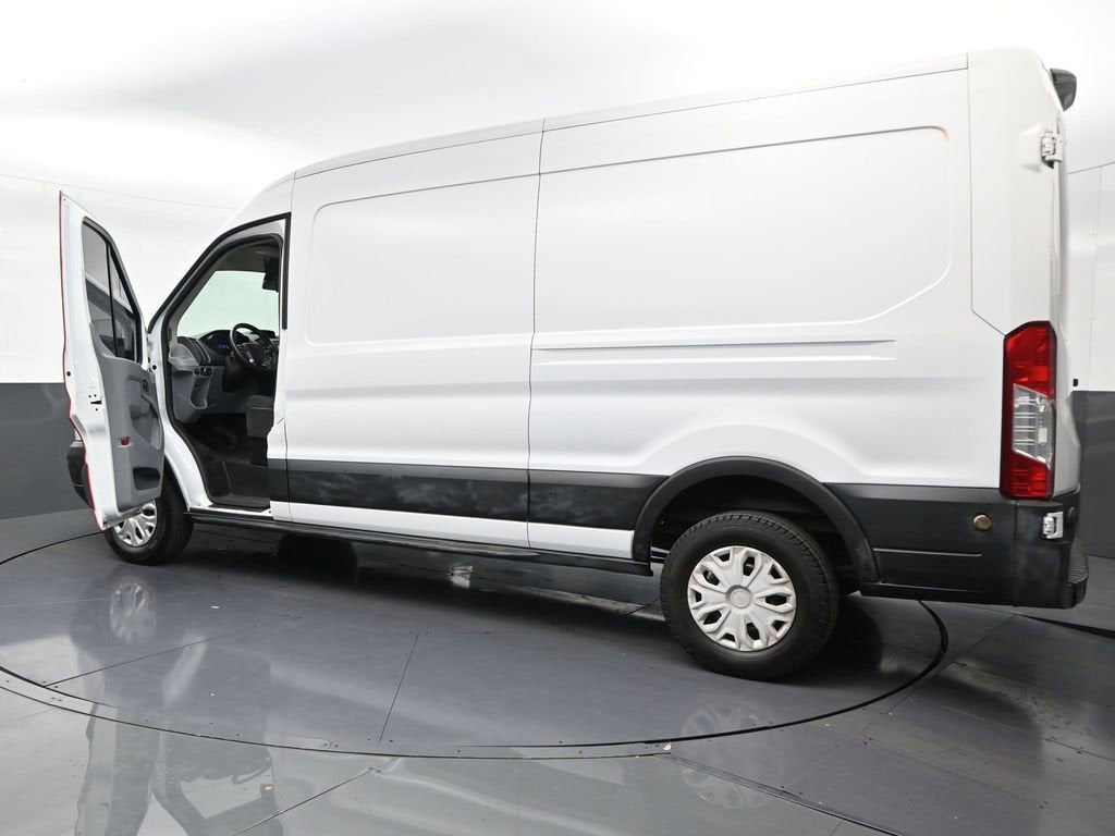 2019 Ford Transit Van T-250 MD RF GVWR