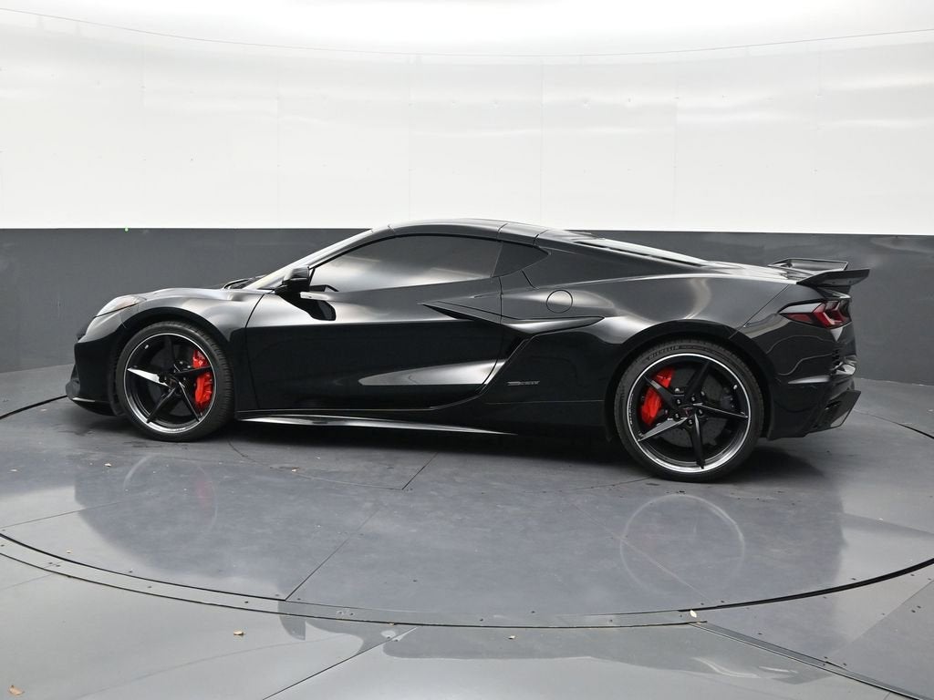 2025 Chevrolet Corvette E-Ray 1LZ