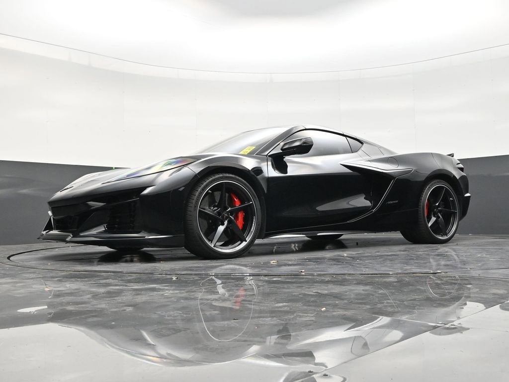2025 Chevrolet Corvette E-Ray 1LZ