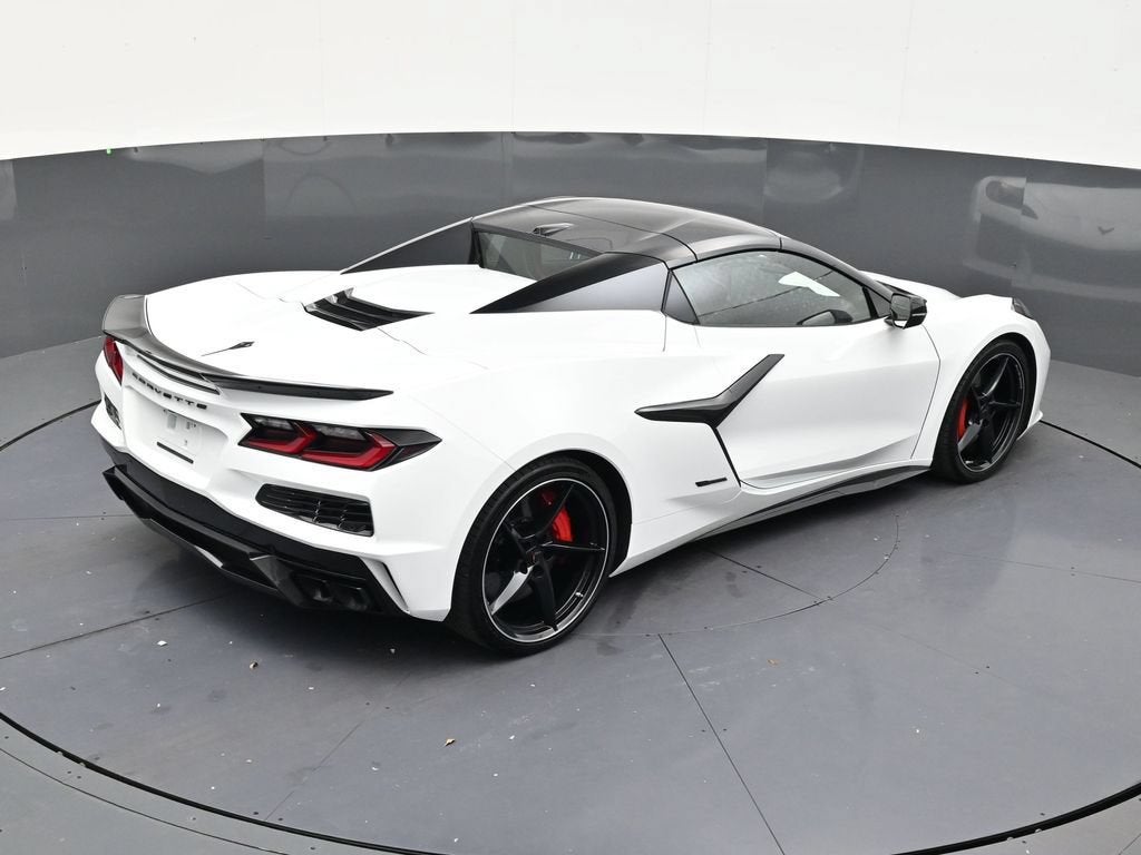 2025 Chevrolet Corvette E-Ray 1LZ