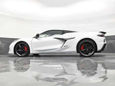 2025 Chevrolet Corvette E-Ray 1LZ