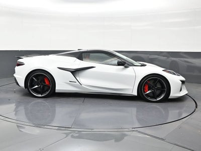 2025 Chevrolet Corvette E-Ray 1LZ