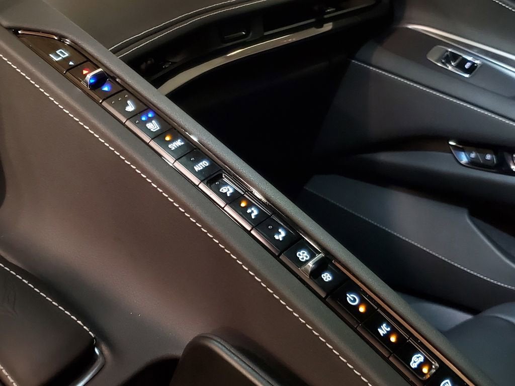 2025 Chevrolet Corvette E-Ray 2LZ