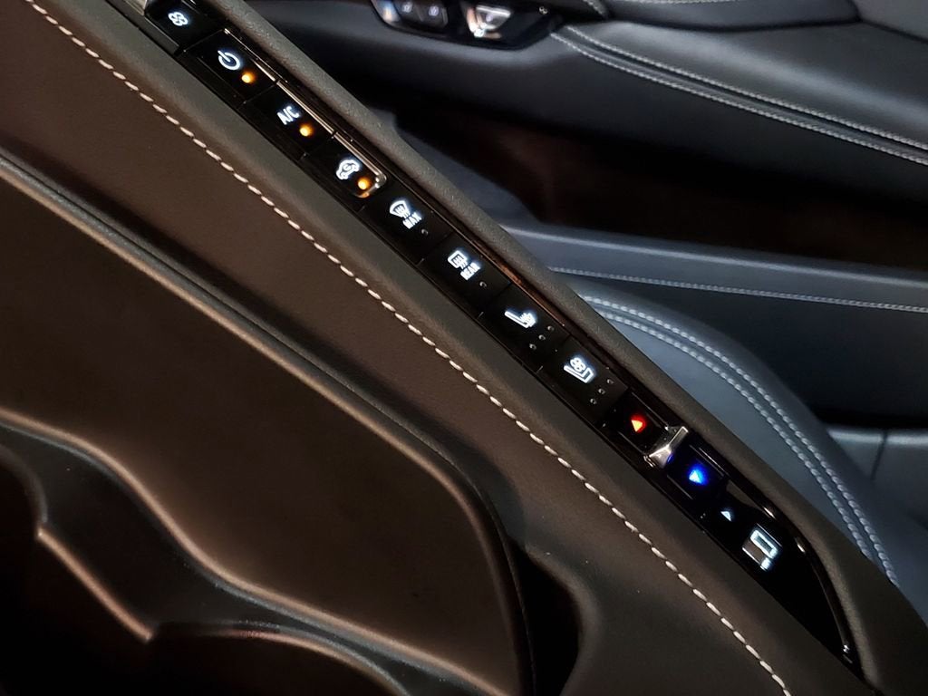 2025 Chevrolet Corvette E-Ray 2LZ