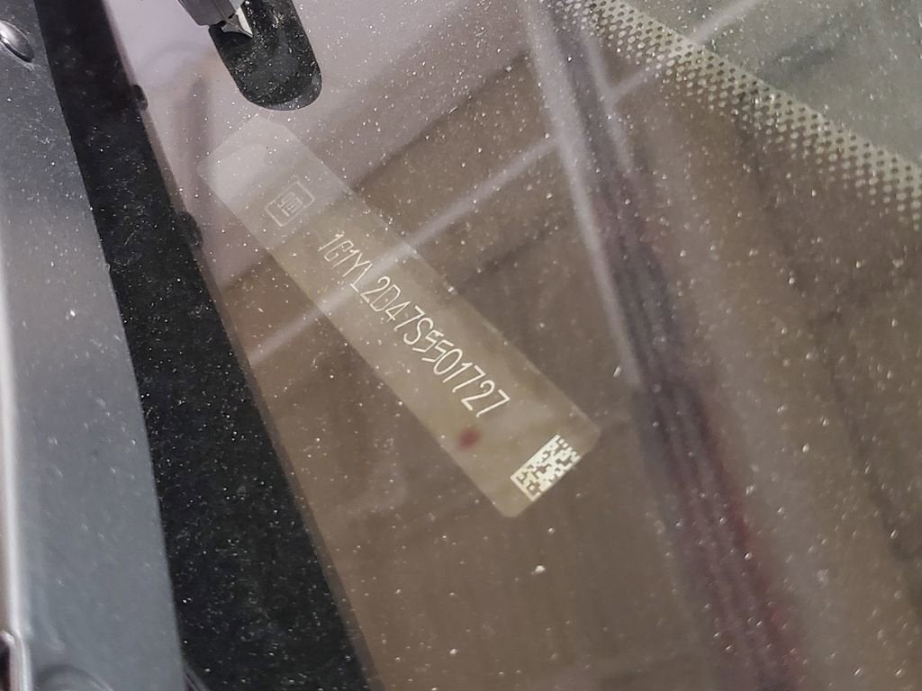 2025 Chevrolet Corvette E-Ray 2LZ