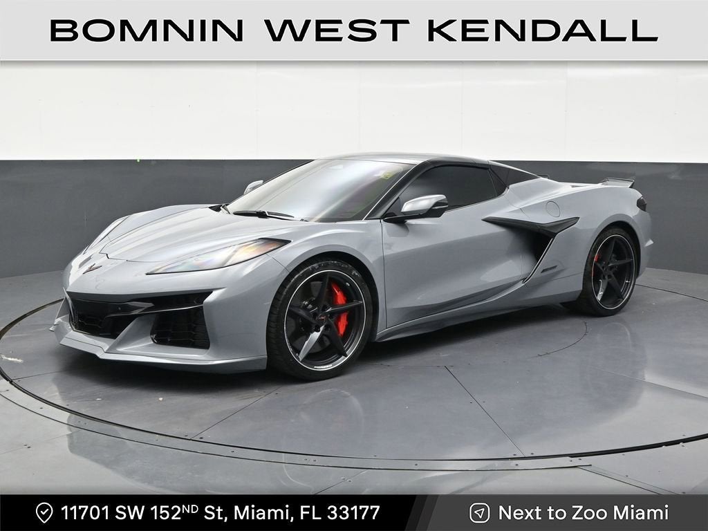 2025 Chevrolet Corvette E-Ray 2LZ