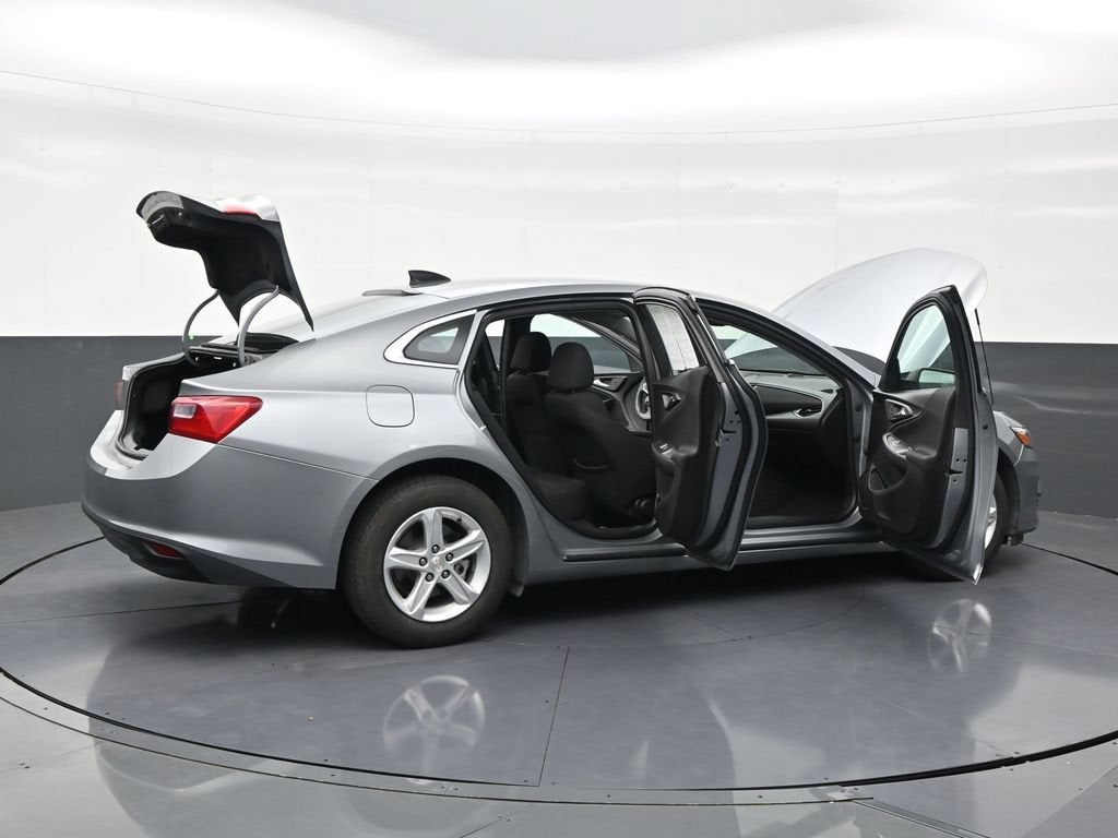 2023 Chevrolet Malibu LS
