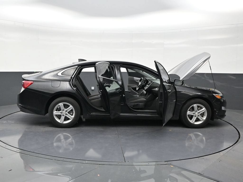 2024 Chevrolet Malibu LS