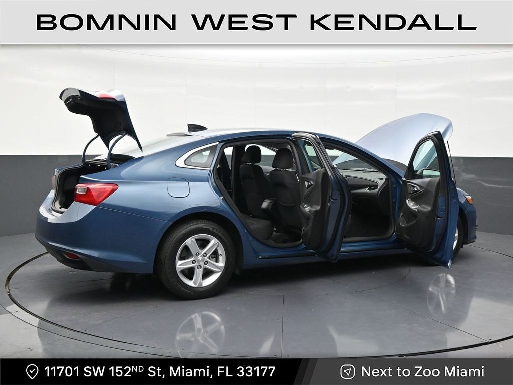 2025 Chevrolet Malibu LS