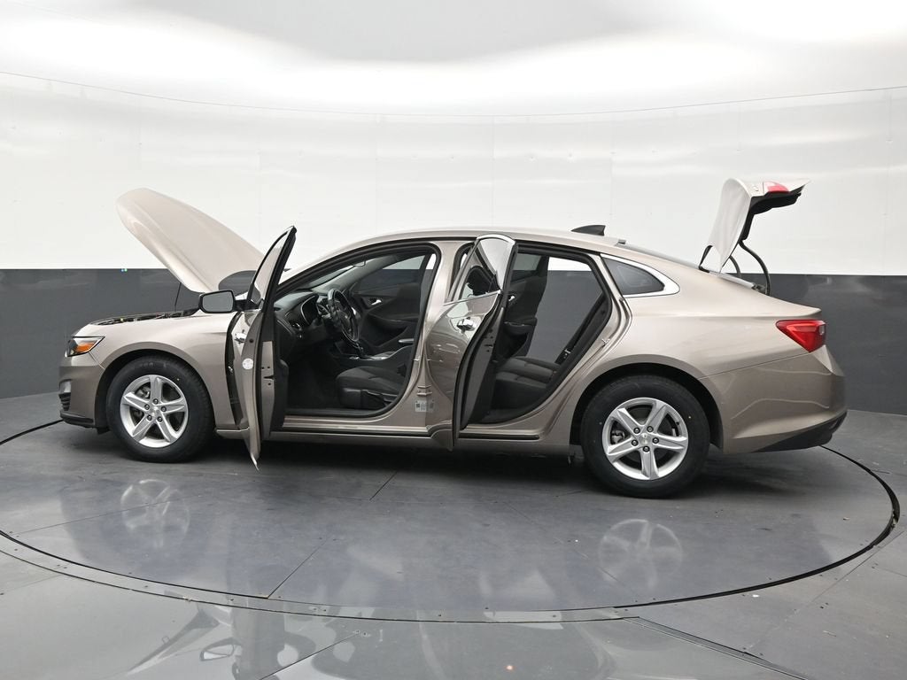 2023 Chevrolet Malibu LS