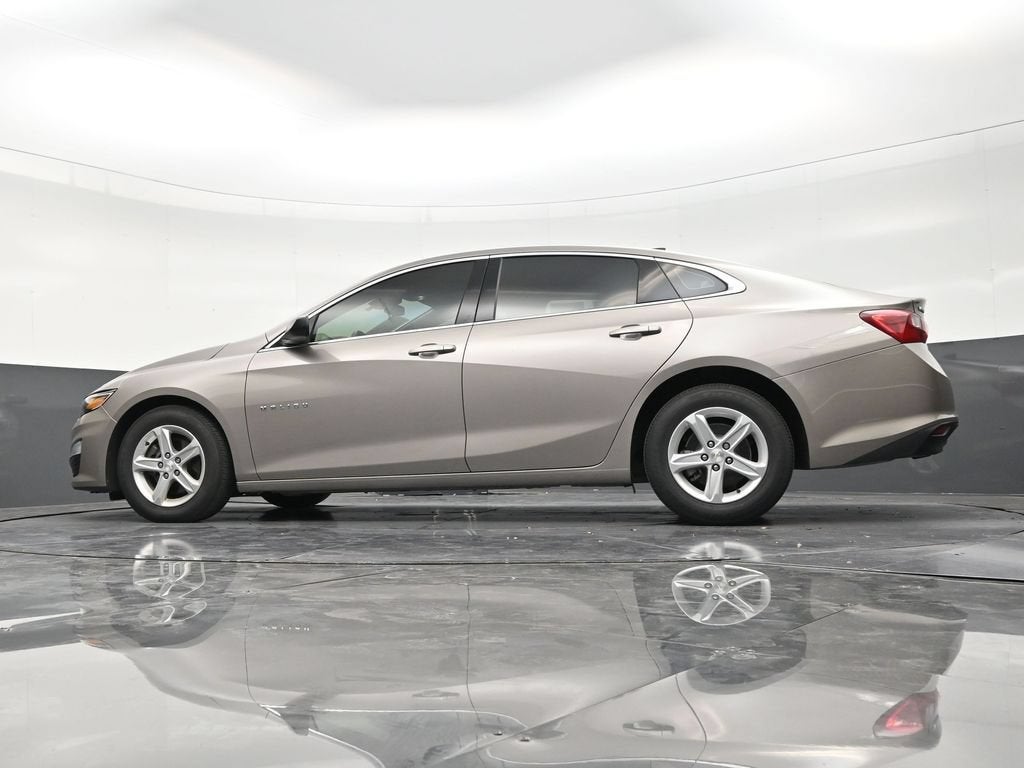2025 Chevrolet Malibu LS