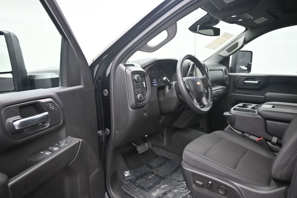 2025 Chevrolet Silverado 2500 HD Custom