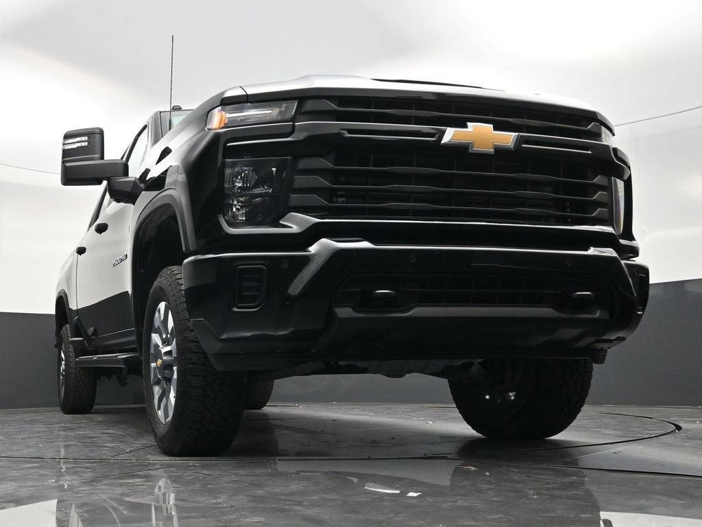 2025 Chevrolet Silverado 2500 HD Custom