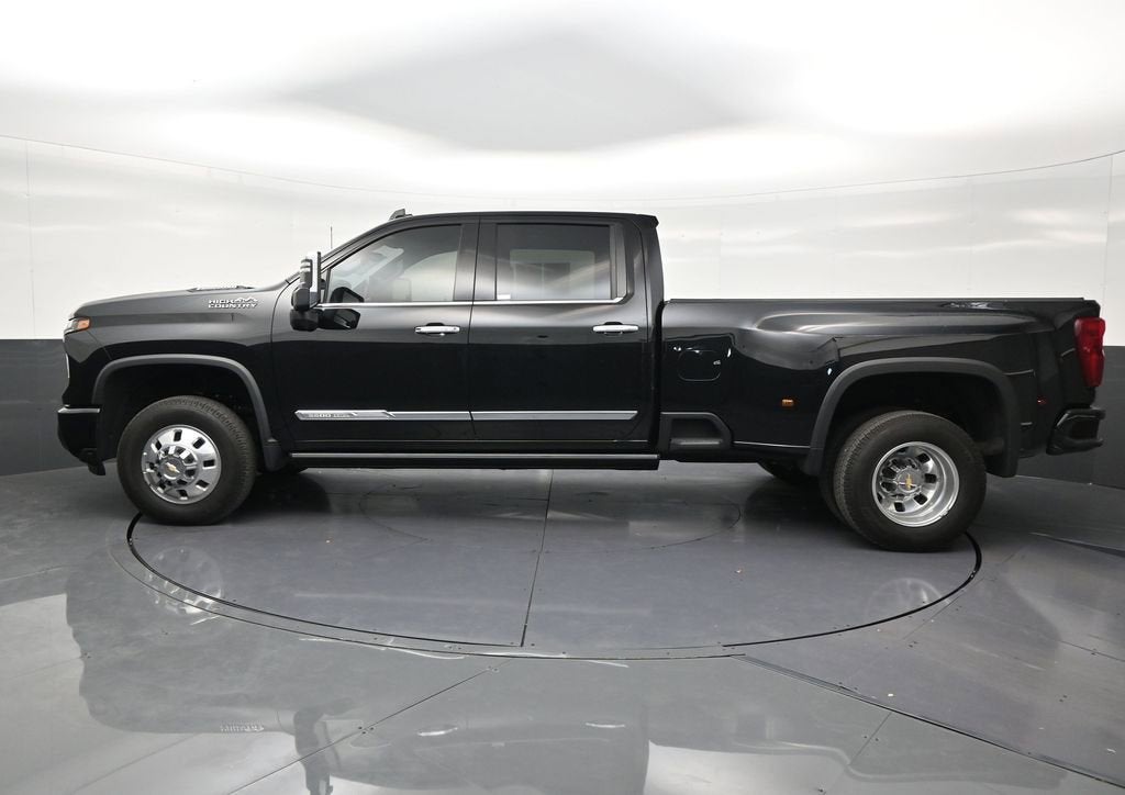 2025 Chevrolet Silverado 3500 HD High Country DRW