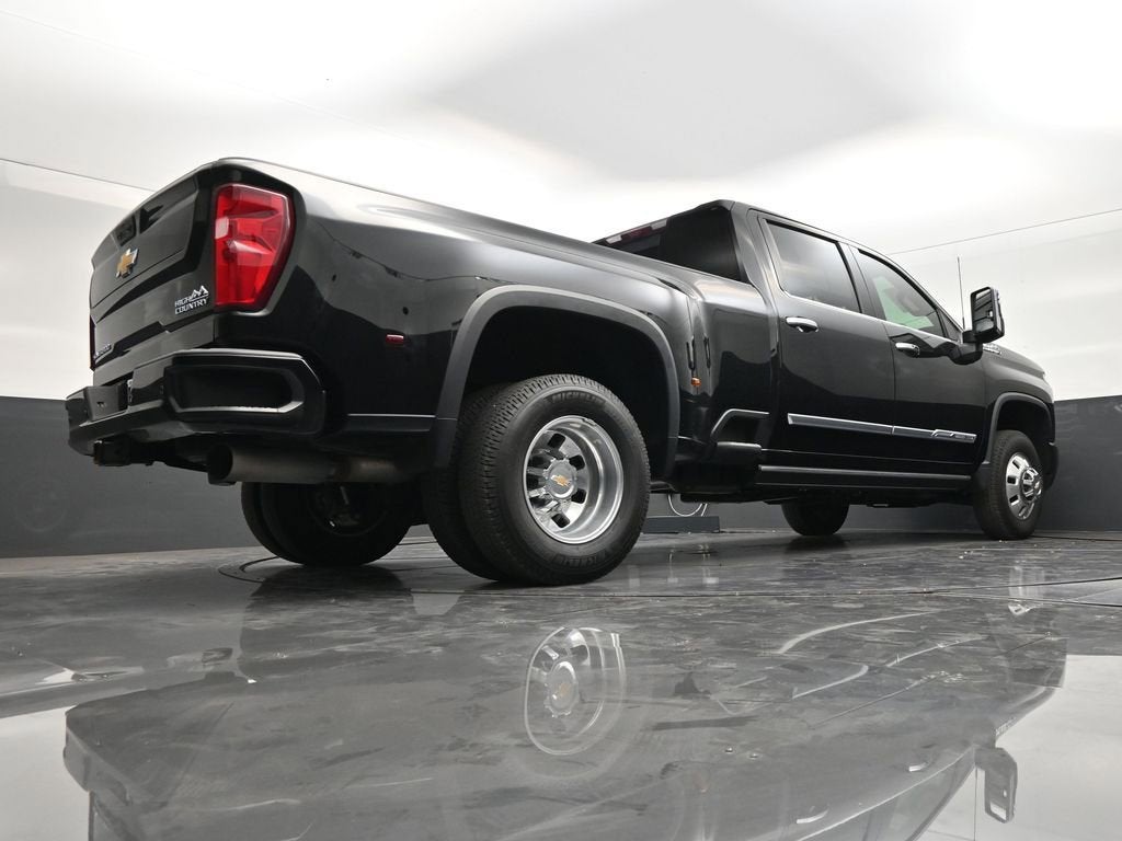 2025 Chevrolet Silverado 3500 HD High Country DRW