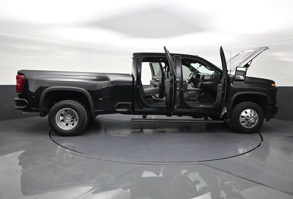 2025 Chevrolet Silverado 3500 HD High Country DRW
